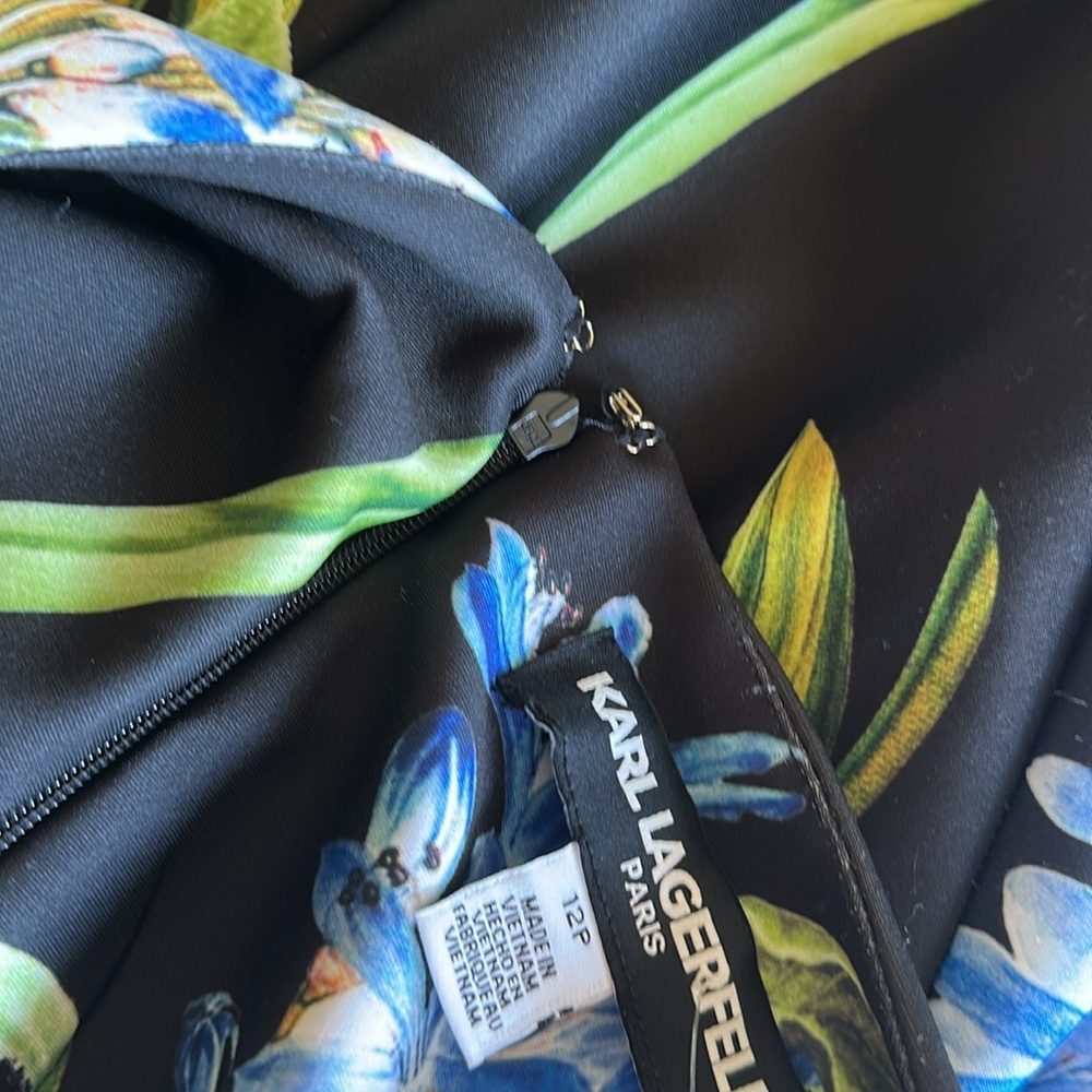 NWOT KARL LAGERFELD Ruched Sleeve Floral Y2K Suba Sheath Dress 12P - Picture 5 of 6